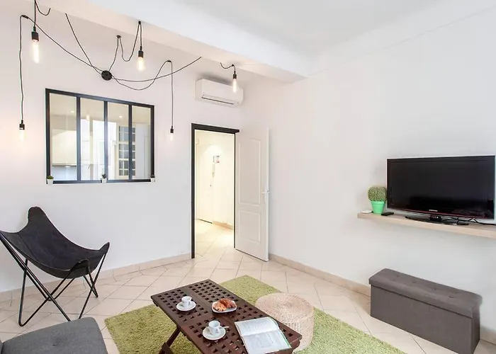L23 Rossetti Old Town 3 Min To The Sea/Ac & Wifi